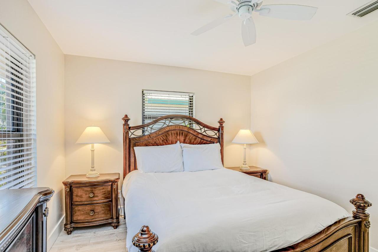Menorca Court Villa Marco Island Dış mekan fotoğraf